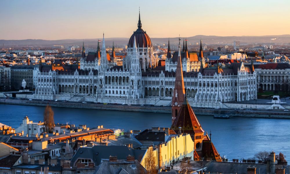 Budapest launches ambitious new procurement targets